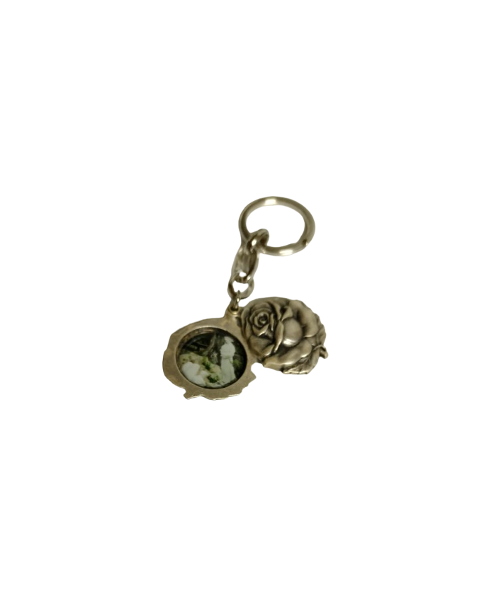 Rose shaped keyring with photos of Fatima/angel from Portugal